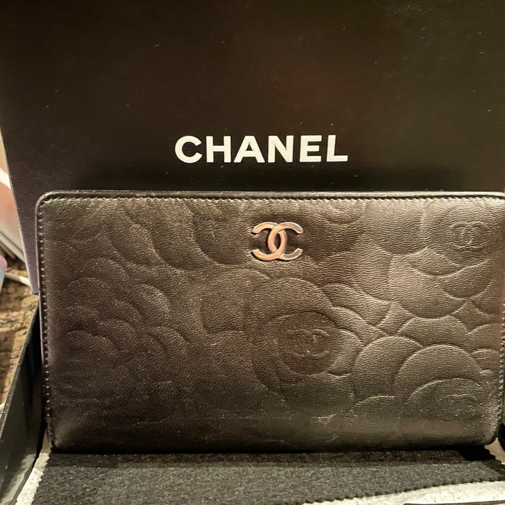 Chanel Black Camellia Embossed Wallet Box and Black Cloth
